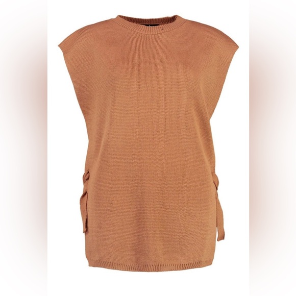 Boohoo Women's Camel V-Neck Sweater Vest - Picture 2 of 5